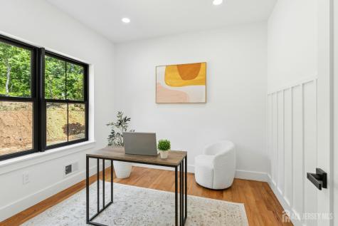 170 Johnston Drive Watchung NJ 07069