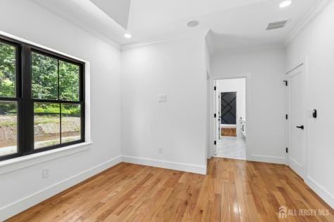 170 Johnston Drive Watchung NJ 07069