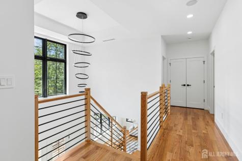 170 Johnston Drive Watchung NJ 07069