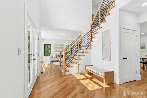 170 Johnston Drive Watchung NJ 07069