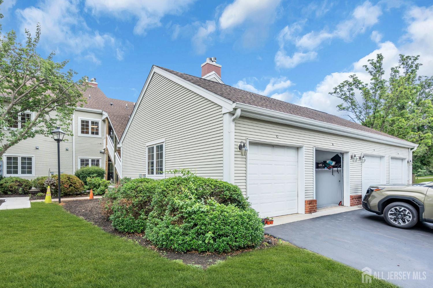 90 Winthrop Road Monroe NJ 08831