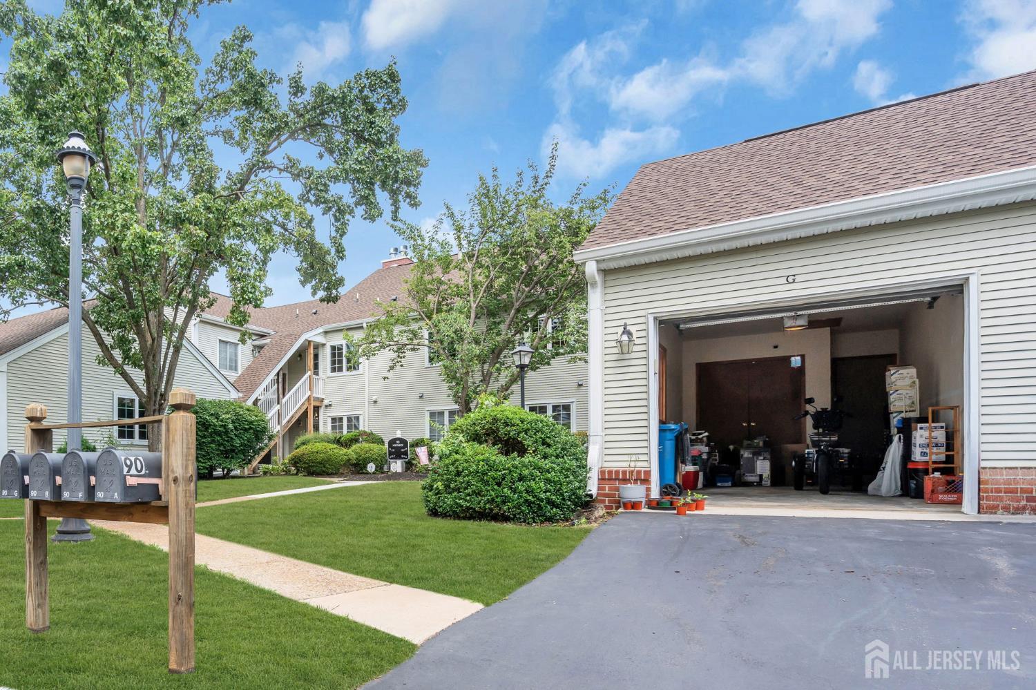 90 Winthrop Road Monroe NJ 08831