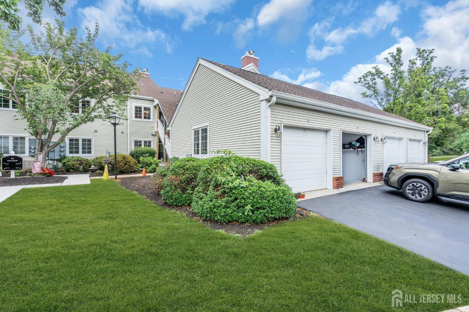 90 Winthrop Road Monroe NJ 08831