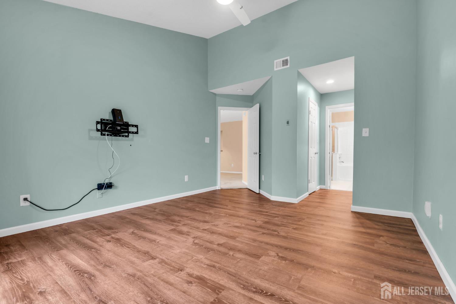 90 Winthrop Road Monroe NJ 08831