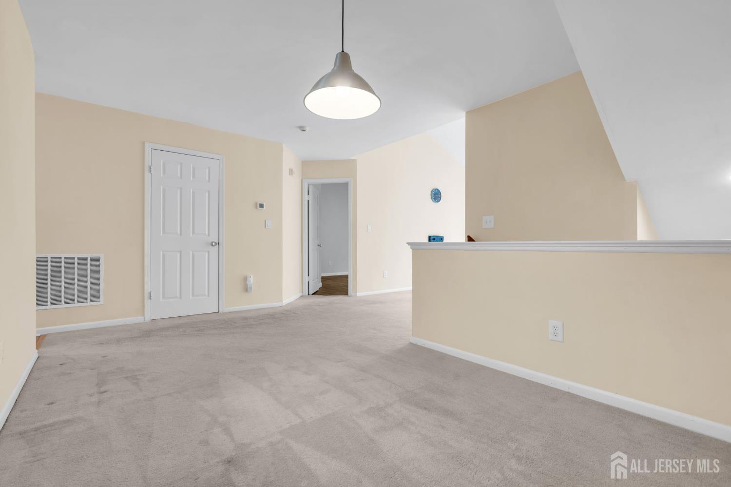 90 Winthrop Road Monroe NJ 08831