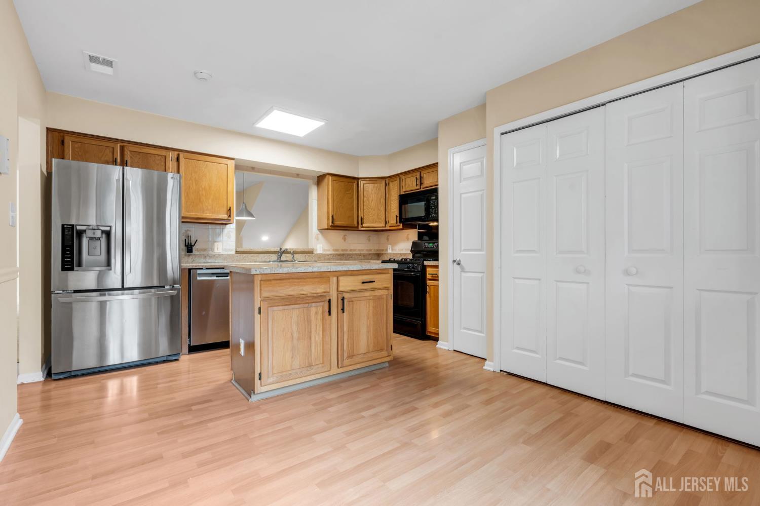 90 Winthrop Road Monroe NJ 08831