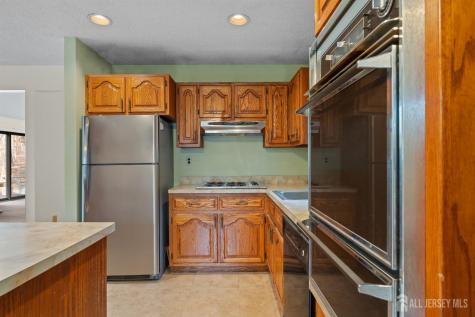 274 Aldrich Road Howell NJ 07731
