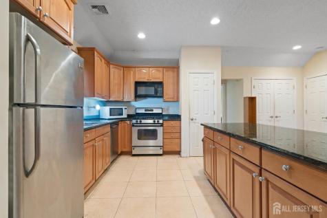 274 Aldrich Road Howell NJ 07731
