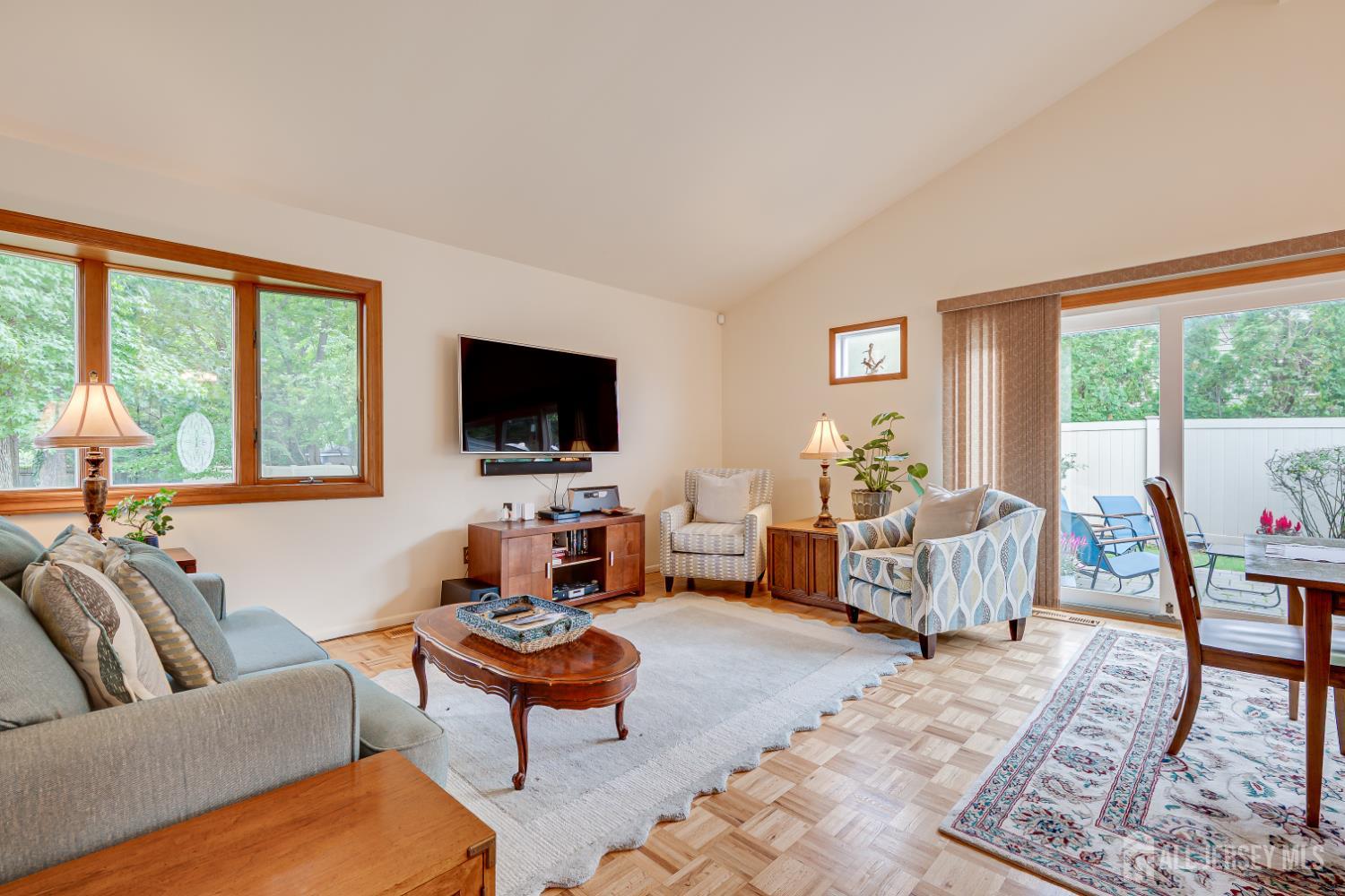 72 Stephenville Parkway Edison NJ 08820