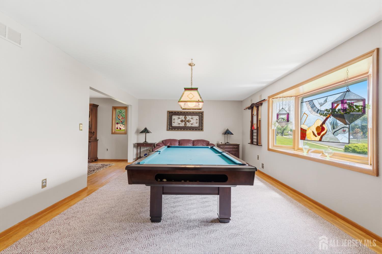 18 Nathaniel Street Monroe NJ 08831