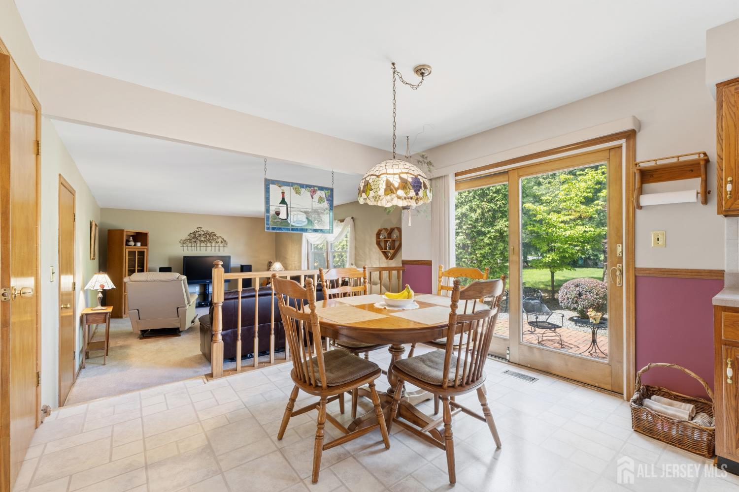 18 Nathaniel Street Monroe NJ 08831