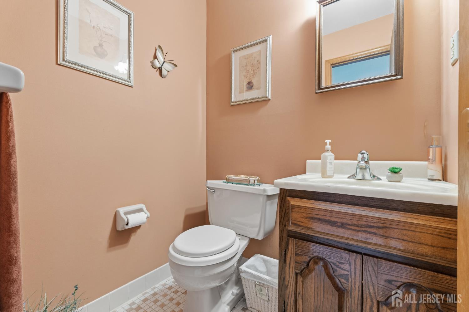 18 Nathaniel Street Monroe NJ 08831
