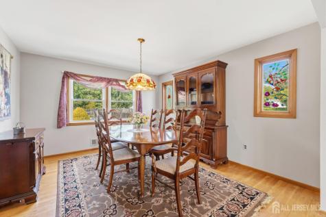 18 Nathaniel Street Monroe NJ 08831