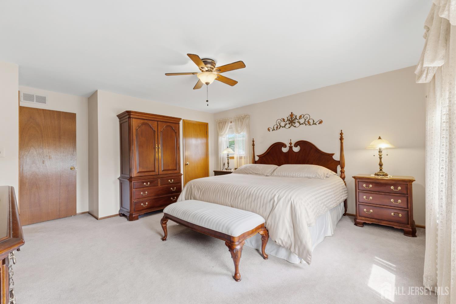 18 Nathaniel Street Monroe NJ 08831