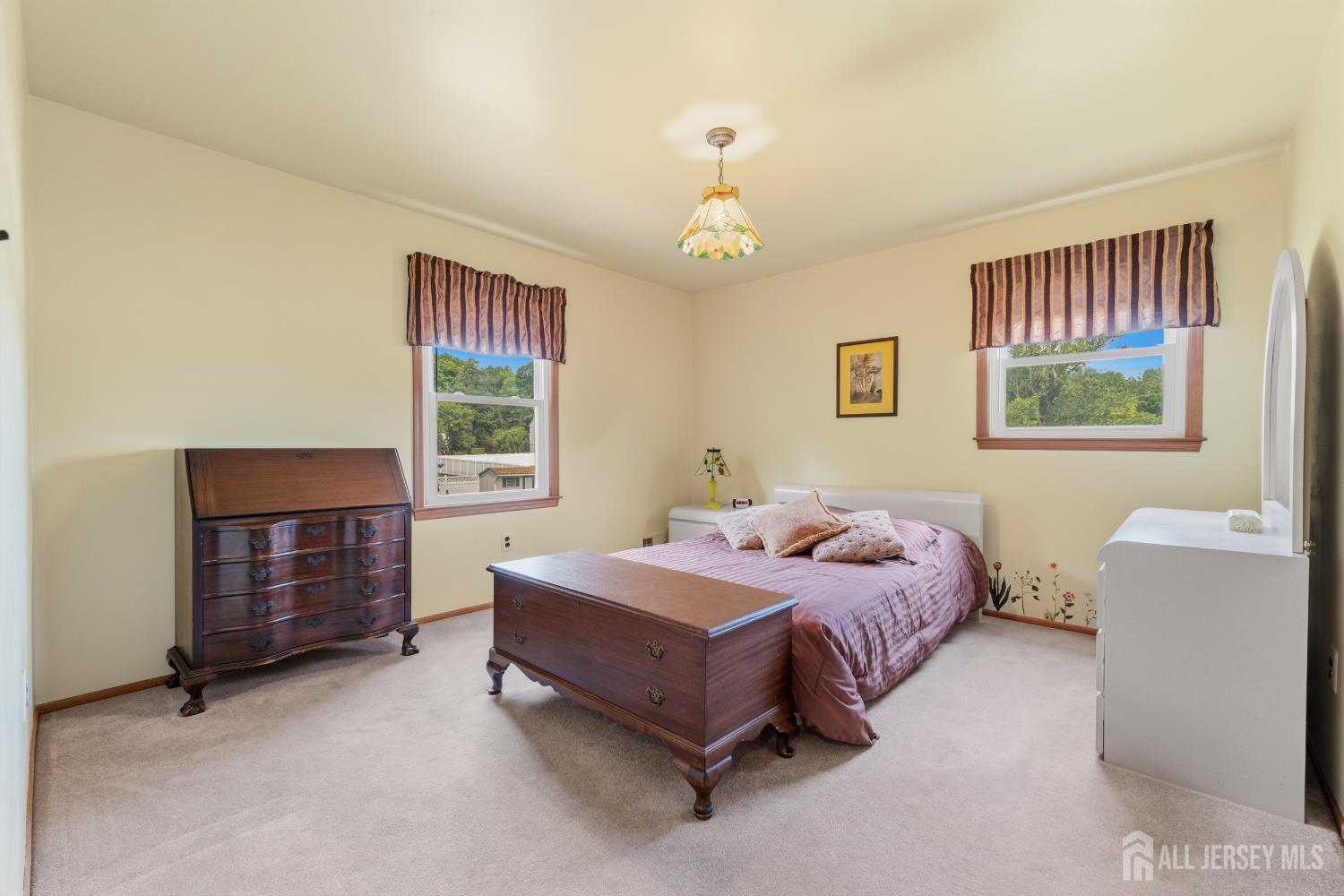 18 Nathaniel Street Monroe NJ 08831