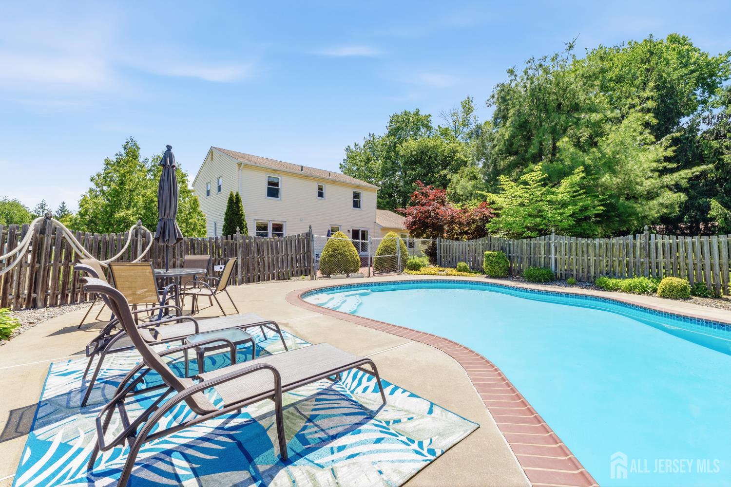 18 Nathaniel Street Monroe NJ 08831