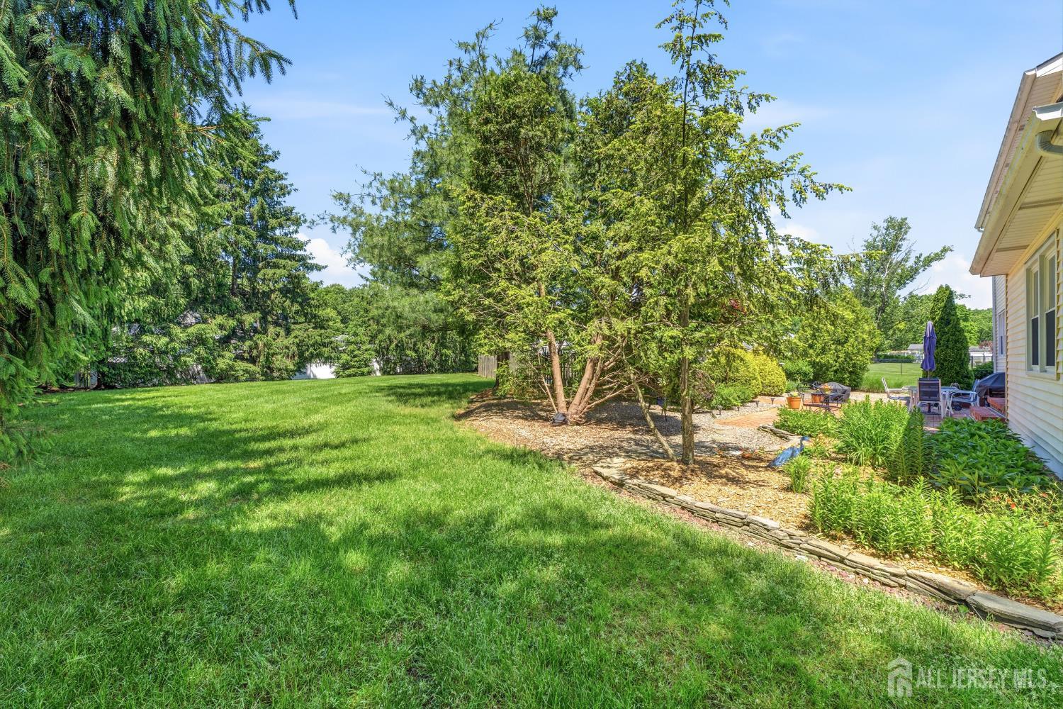 18 Nathaniel Street Monroe NJ 08831