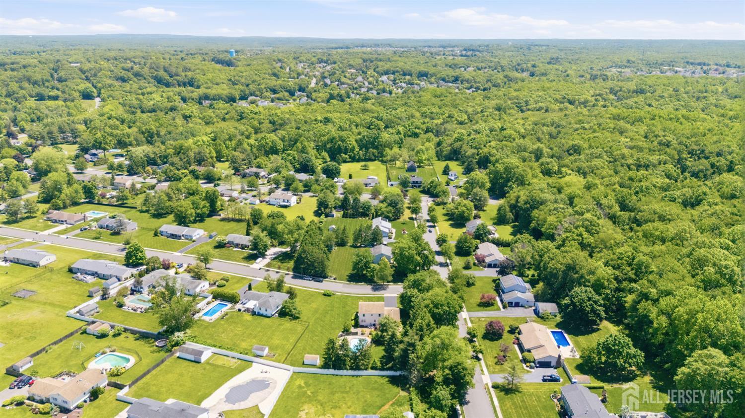 18 Nathaniel Street Monroe NJ 08831