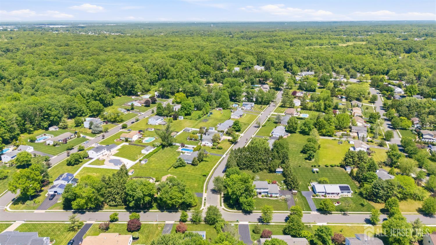18 Nathaniel Street Monroe NJ 08831