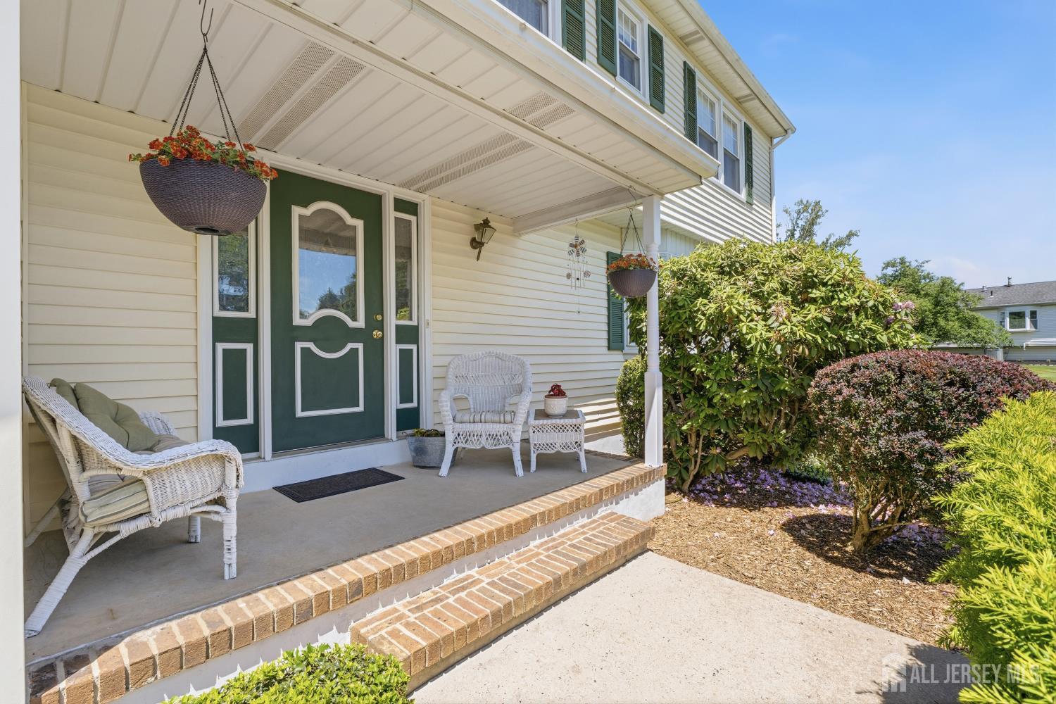 18 Nathaniel Street Monroe NJ 08831
