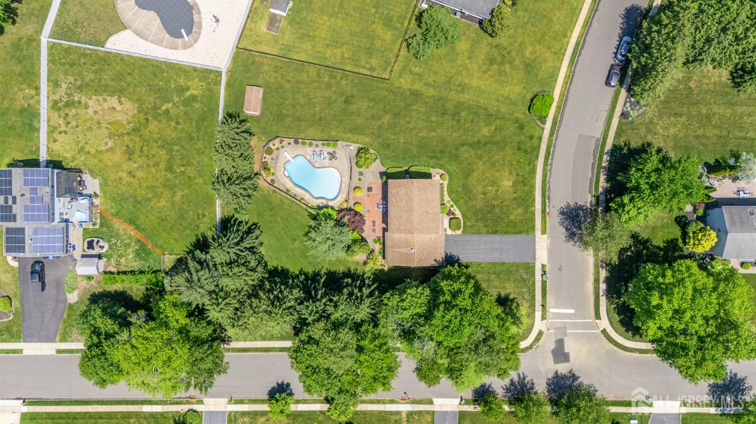 18 Nathaniel Street Monroe NJ 08831