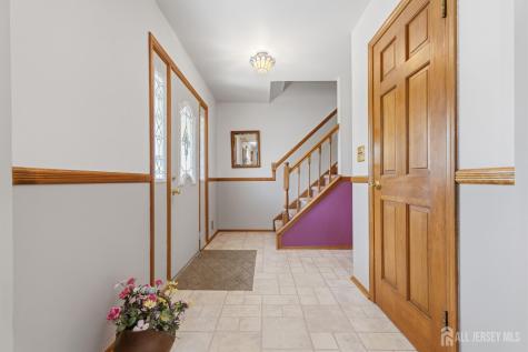 18 Nathaniel Street Monroe NJ 08831