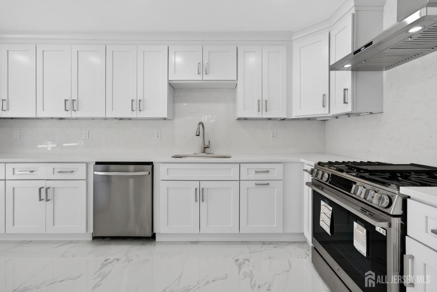 91 Oakey Drive South Brunswick NJ 08824
