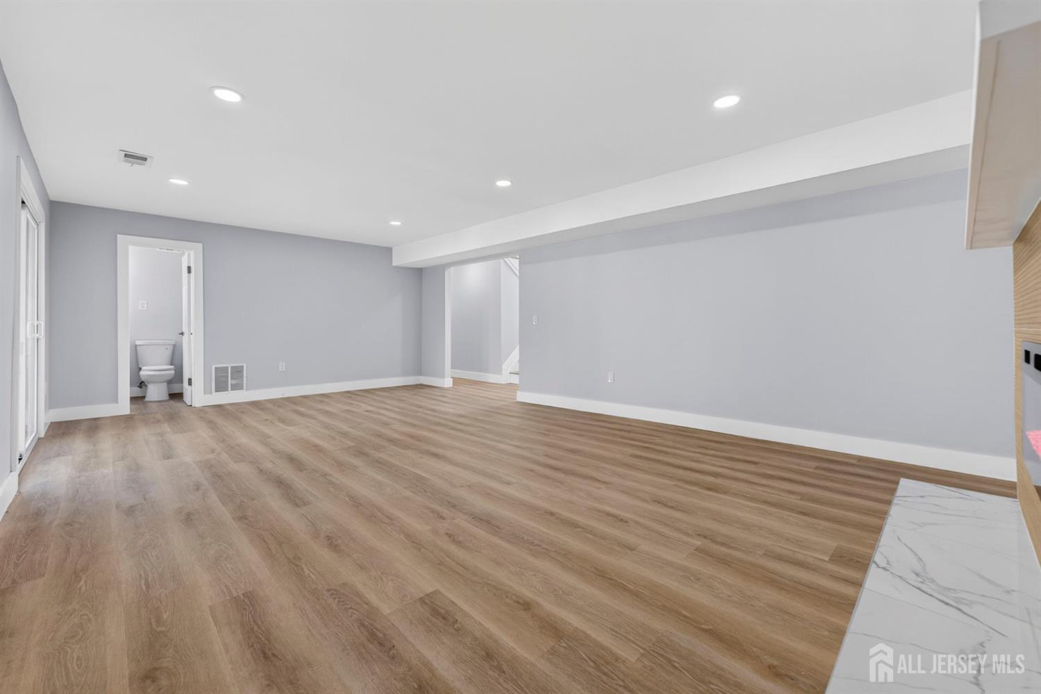 91 Oakey Drive South Brunswick NJ 08824