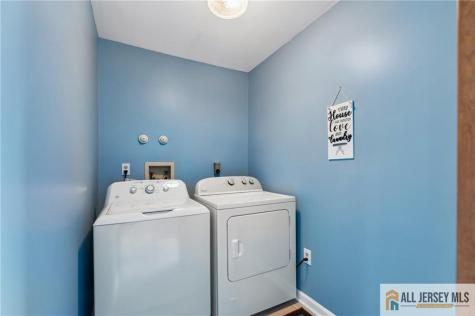 90 Manalapan Avenue Freehold Boro NJ 07728