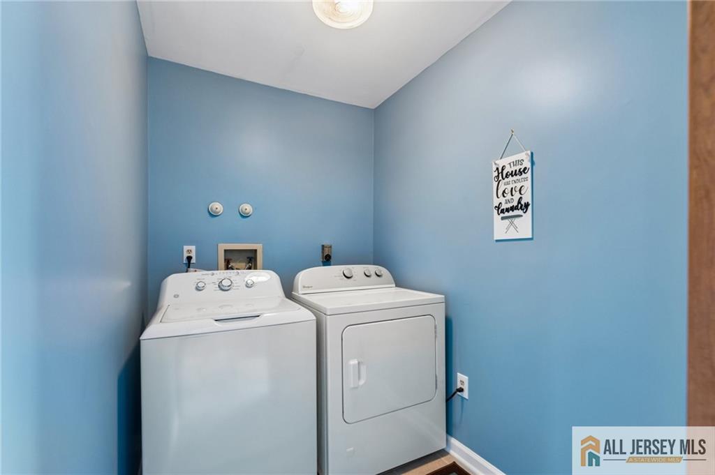 90 Manalapan Avenue Freehold Boro NJ 07728