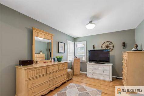 90 Manalapan Avenue Freehold Boro NJ 07728