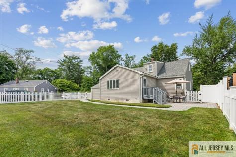 90 Manalapan Avenue Freehold Boro NJ 07728