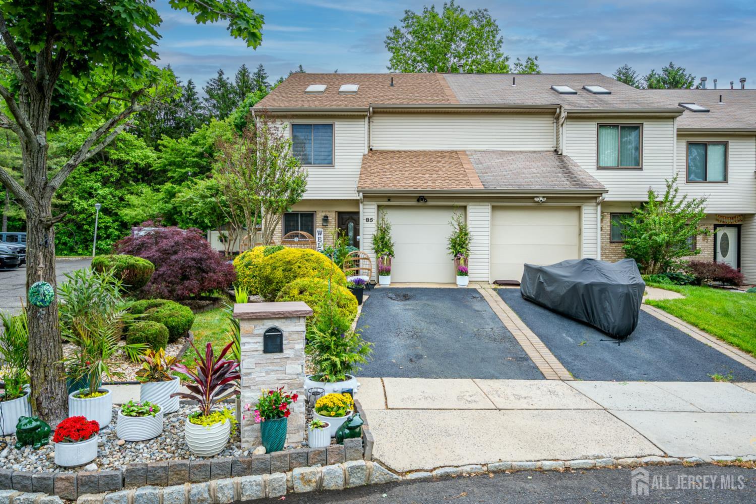 85 Homestead Drive Old Bridge NJ 07747