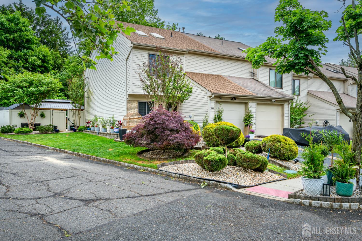 85 Homestead Drive Old Bridge NJ 07747