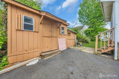 22 Westbury Road Iselin NJ 08830