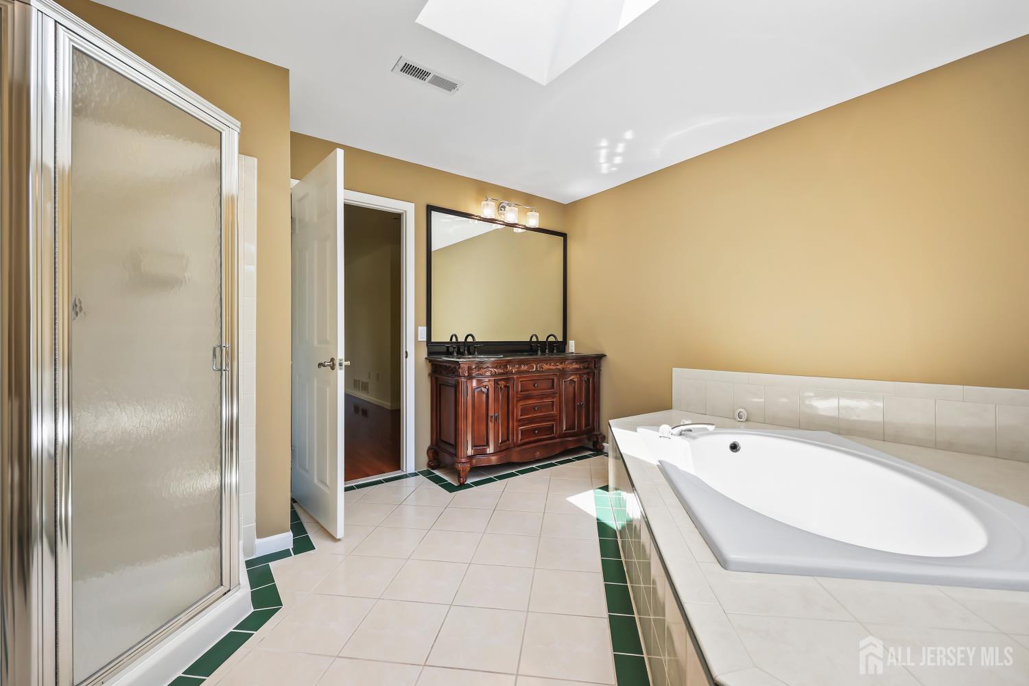 2 Verdi Road Monroe NJ 08831