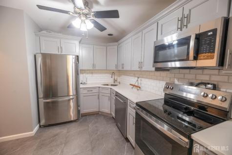13 Mine Road Jamesburg NJ 08831