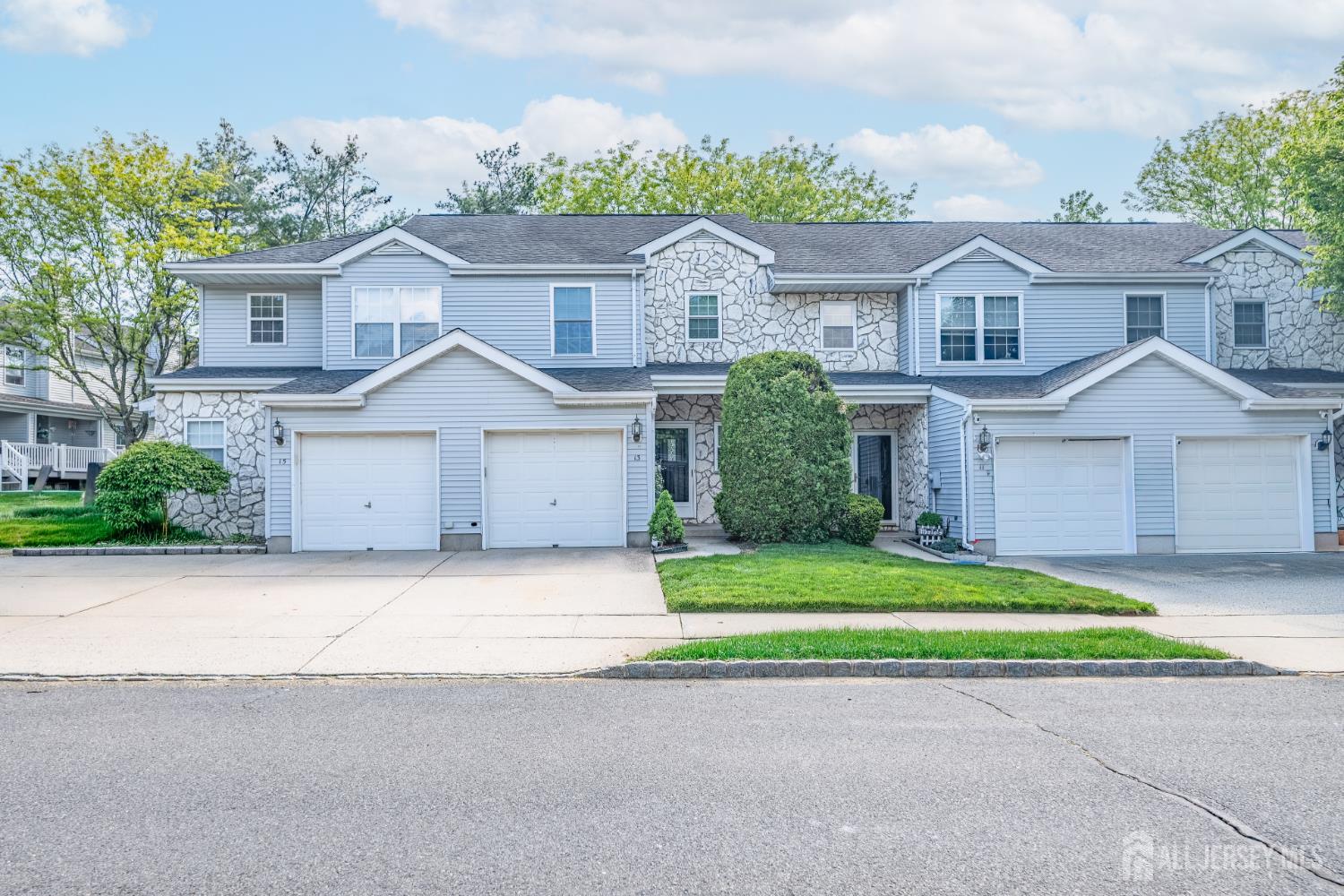 13 Mine Road Jamesburg NJ 08831