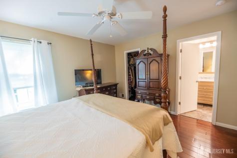 13 Mine Road Jamesburg NJ 08831