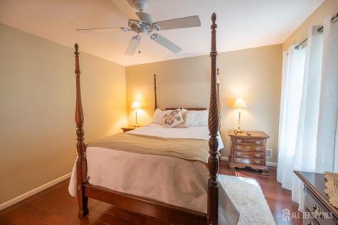 13 Mine Road Jamesburg NJ 08831