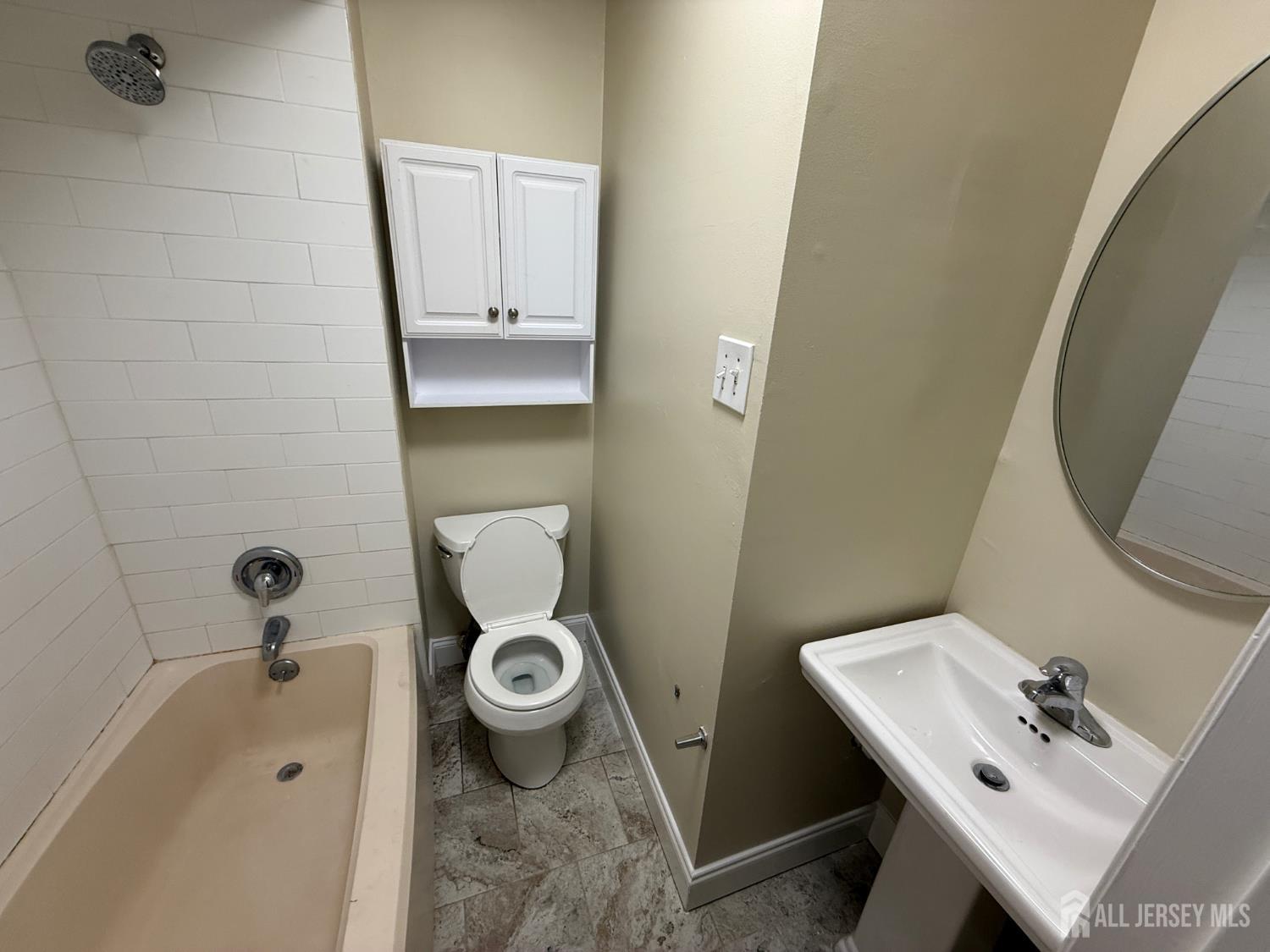 1038 Schmidt Lane North Brunswick NJ 08902