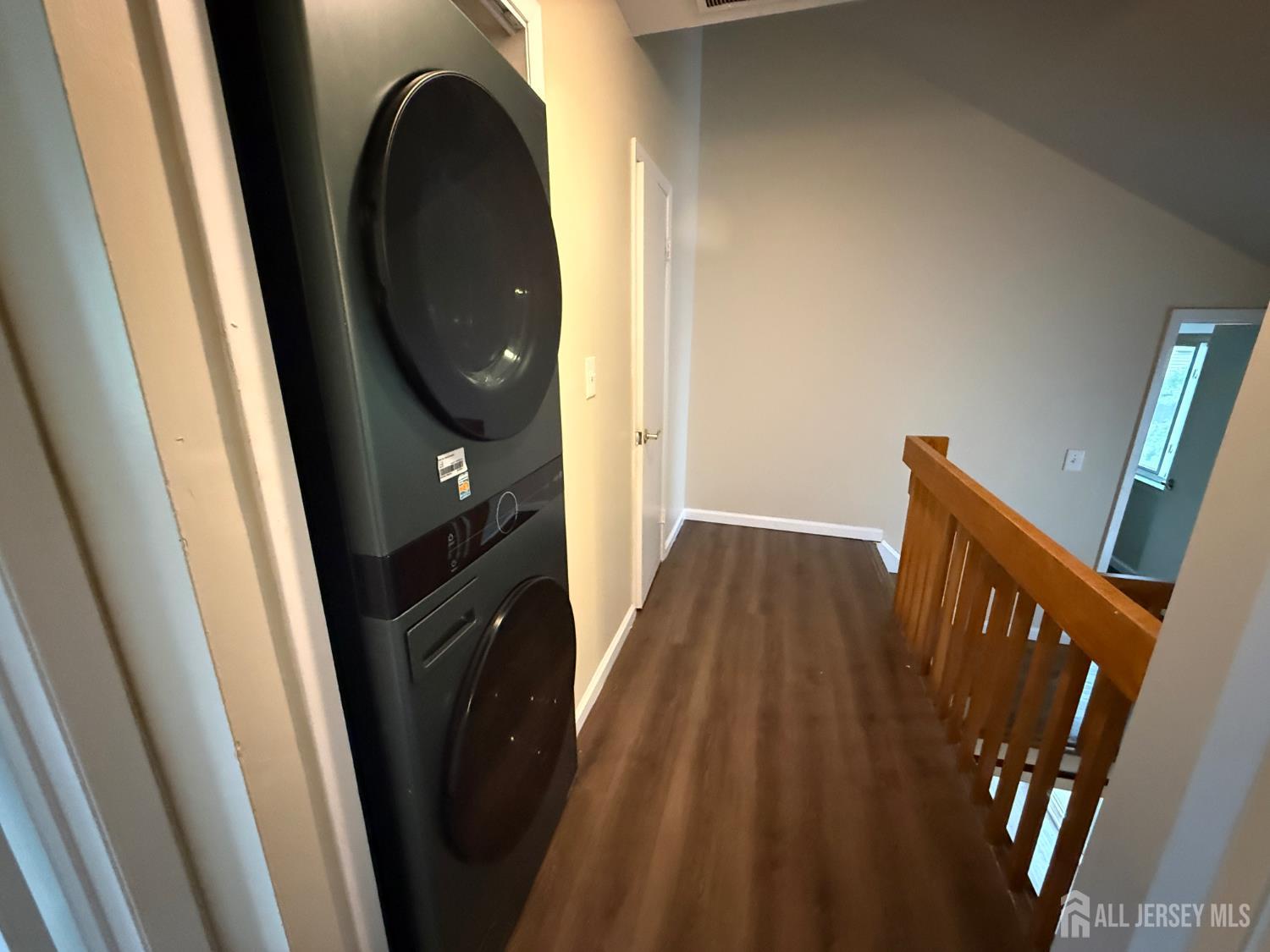 1038 Schmidt Lane North Brunswick NJ 08902
