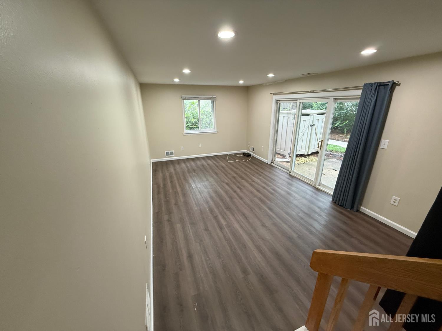 1038 Schmidt Lane North Brunswick NJ 08902