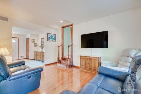 48 Frost Avenue W Edison NJ 08820