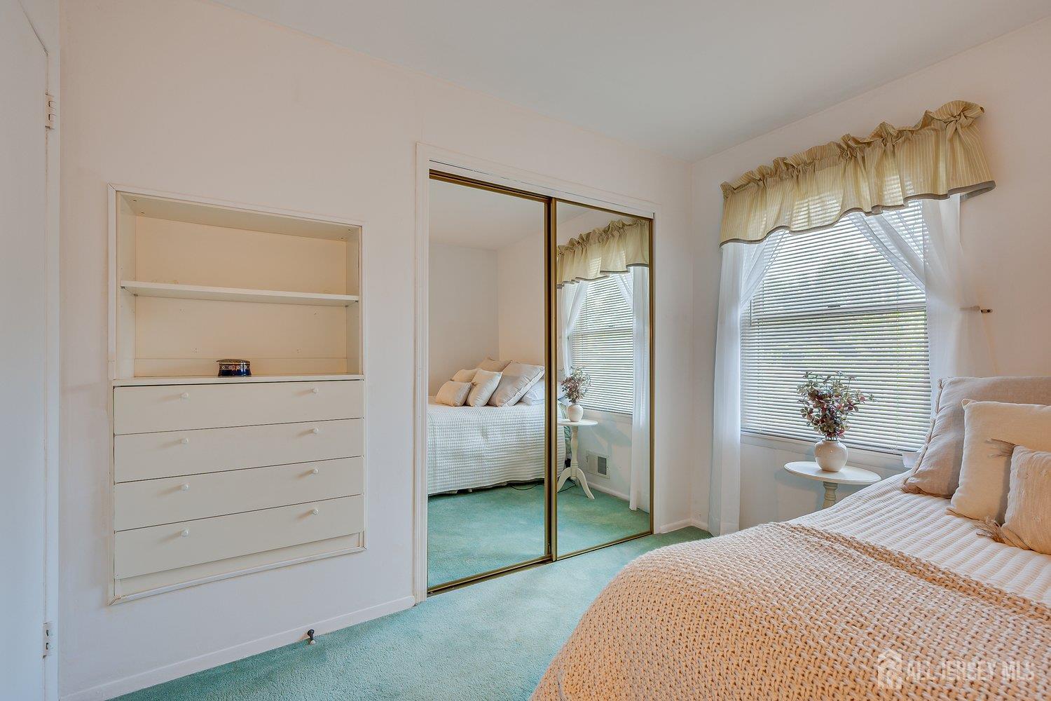 48 Frost Avenue W Edison NJ 08820