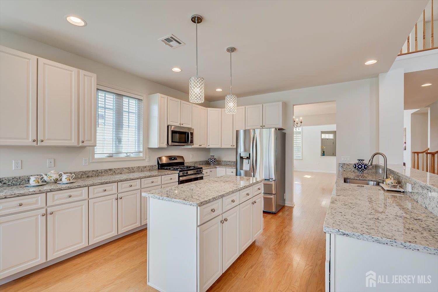15 Potter Road Hillsborough NJ 08844