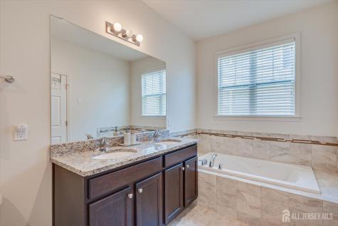 15 Potter Road Hillsborough NJ 08844