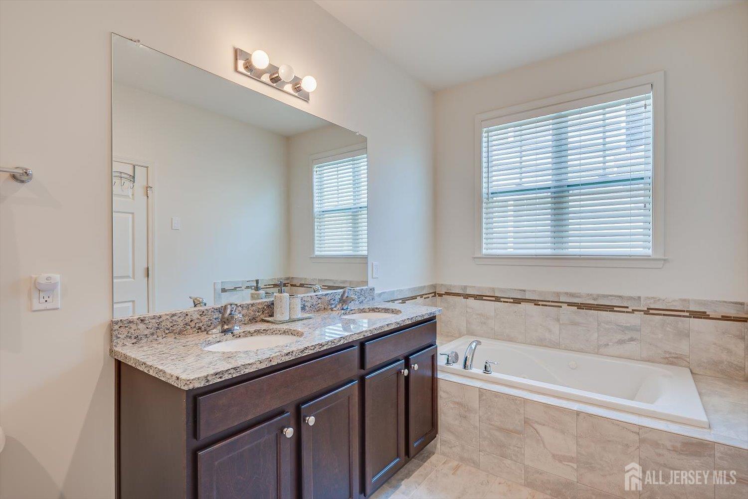 15 Potter Road Hillsborough NJ 08844