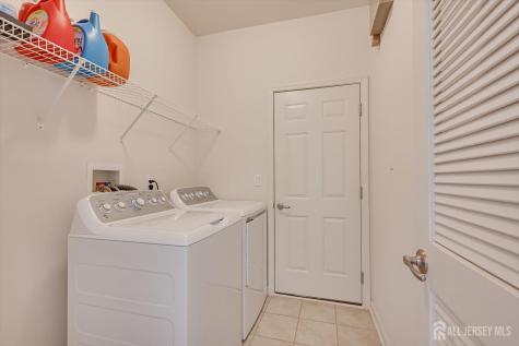 15 Potter Road Hillsborough NJ 08844