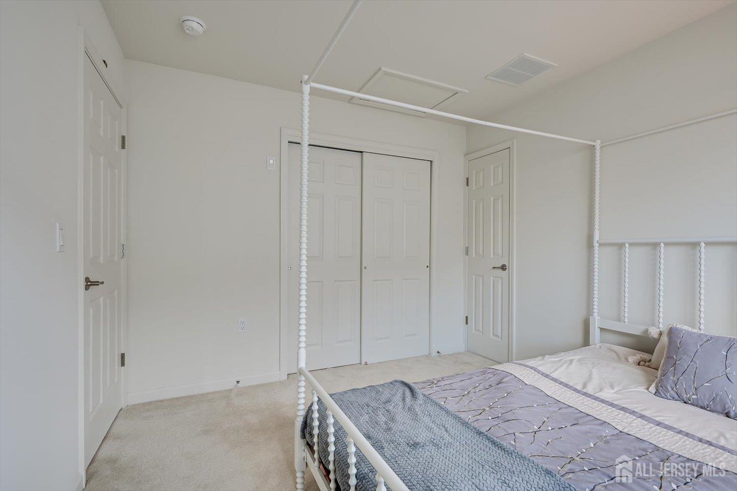 15 Potter Road Hillsborough NJ 08844